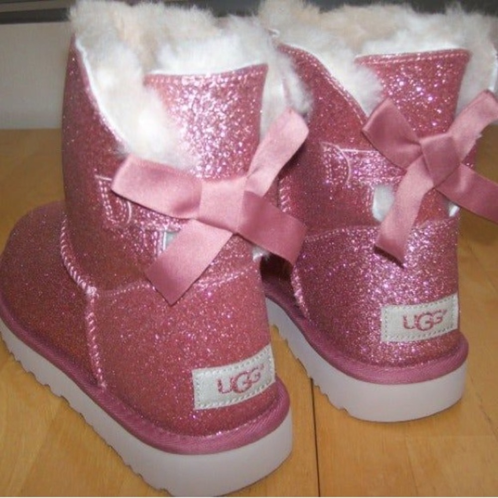 Pink sparkle Bailey bow Uggs